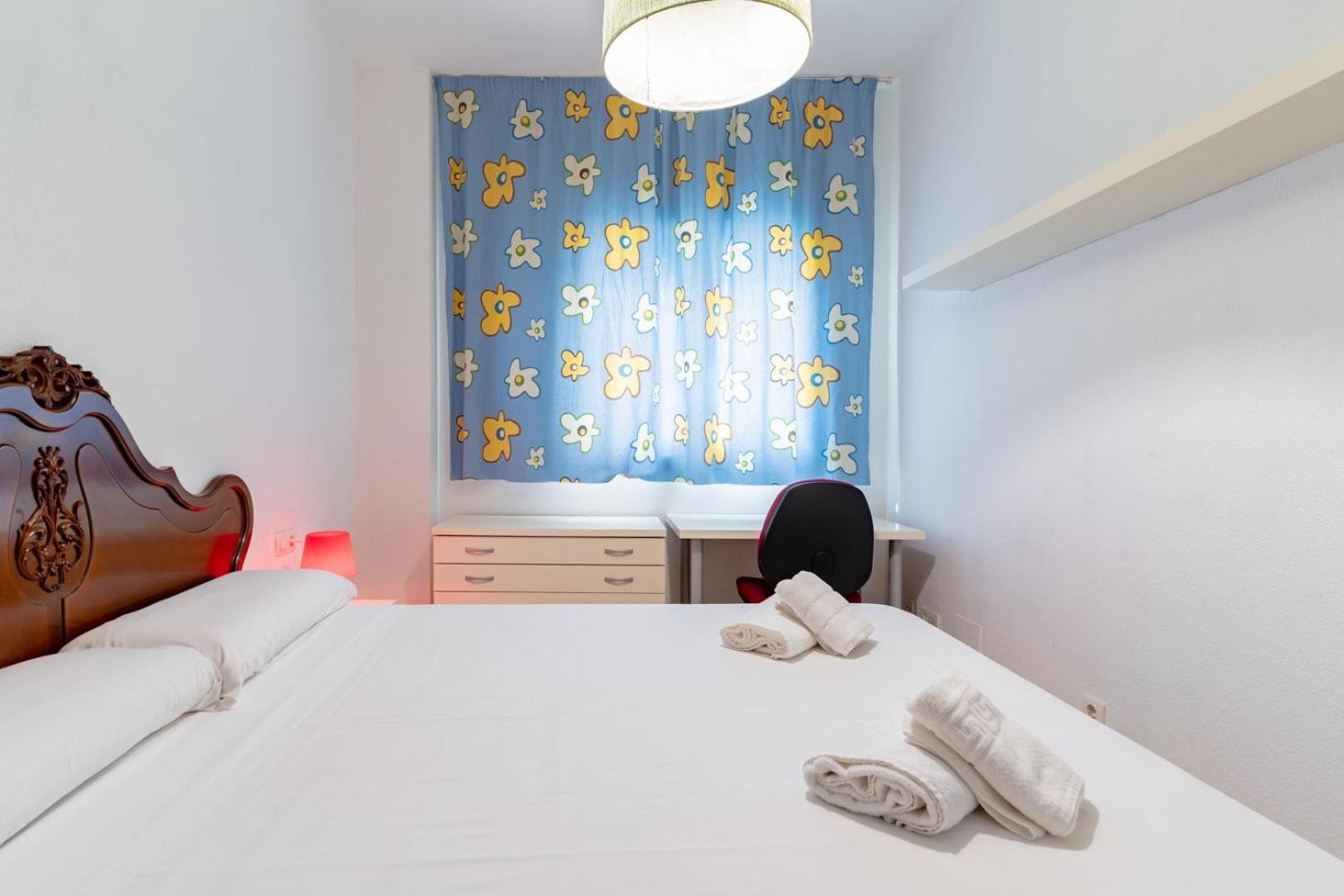 Guestready - Bella Casa En La Plaza De La Merced Malaga Ngoại thất bức ảnh